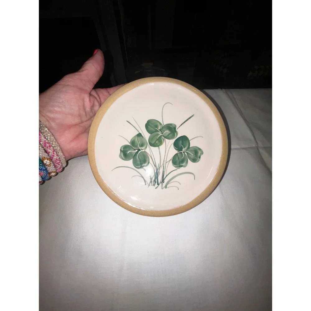 O'Neill Bunratty Hand Painted Shamrock Pottery Plate 6.5